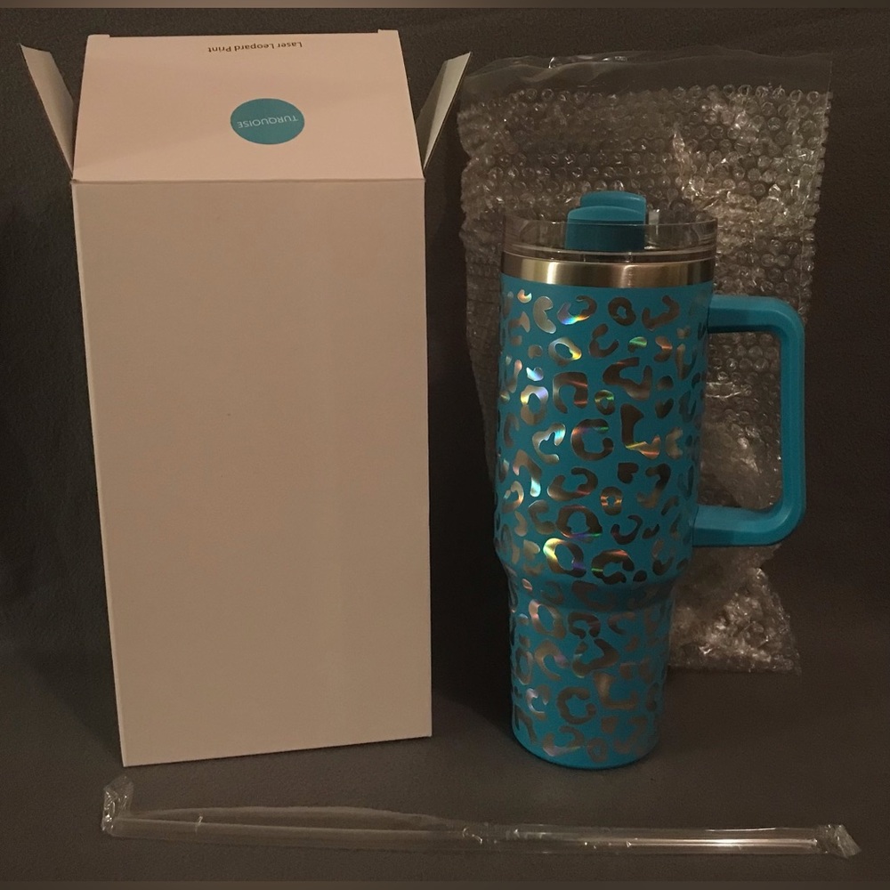 NEW 40oz Turquoise Leopard Print Tumbler